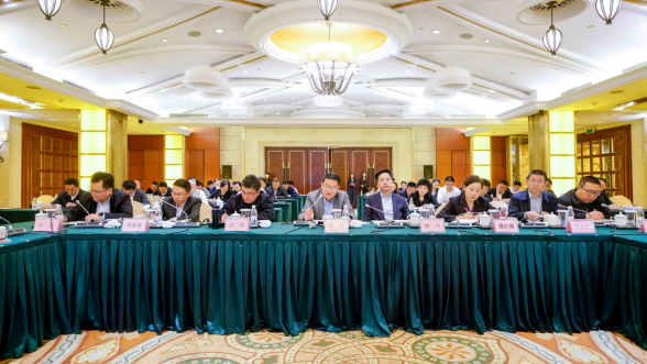 奋力冲刺2019年 起劲备战2020年 皇家国际集团召开2019年三季度运营剖析暨事情推进聚会