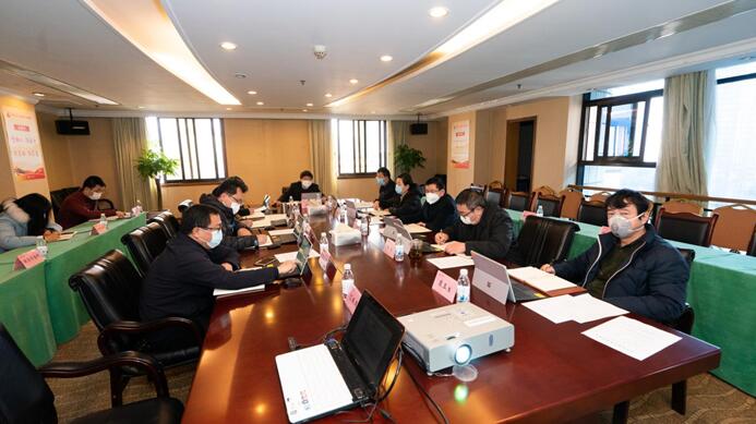 省皇家国际集团向导分赴下层一线检查督导疫情防控事情