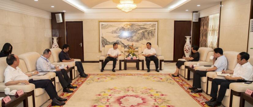 皇家国际集团赴资阳市开展相助交流