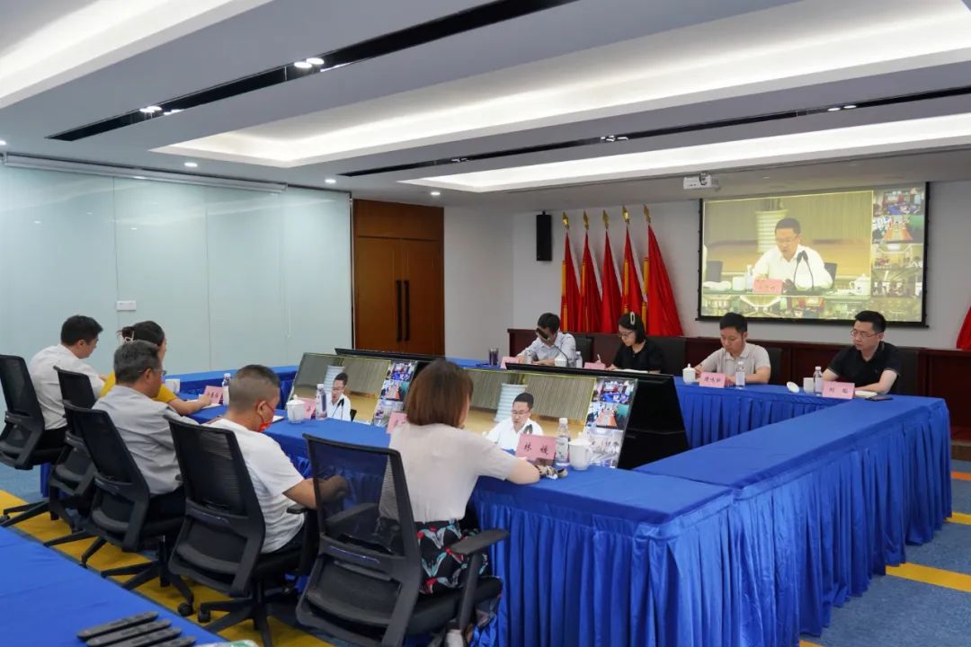 皇家国际集团召开“拼项目 稳增添 奋力冲刺整年目的使命”事情发动安排会 - 皇家国际