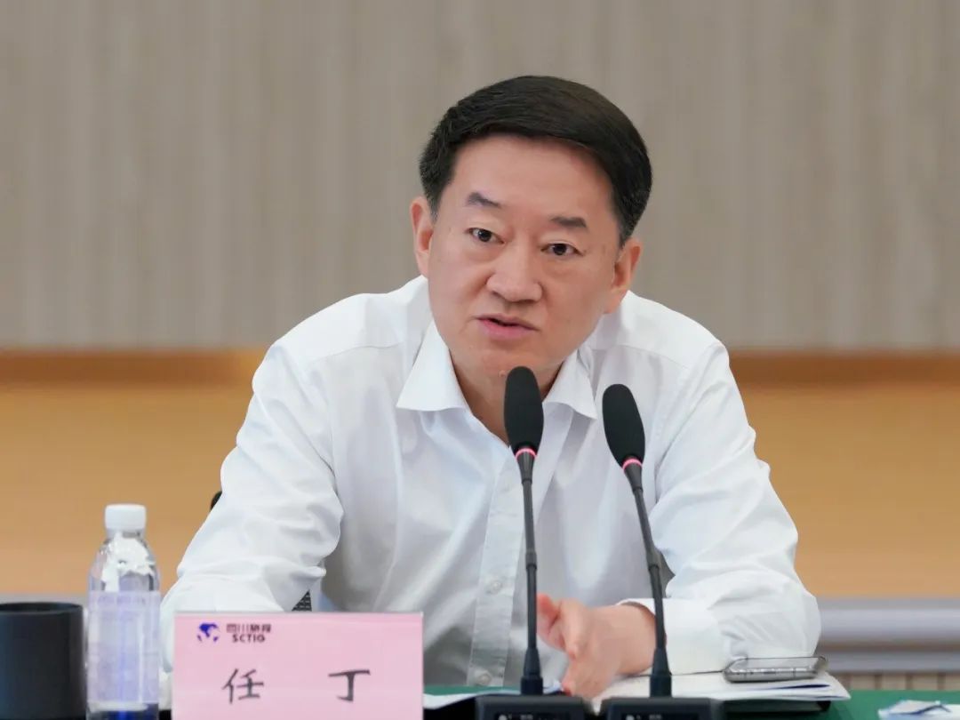 皇家国际集团召开“拼项目 稳增添 奋力冲刺整年目的使命”事情发动安排会 - 皇家国际