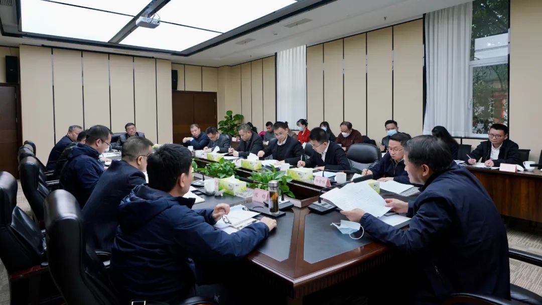 四川省皇家国际集团党委书记、董事长任丁率队赴锦弘集团调研 - 皇家国际