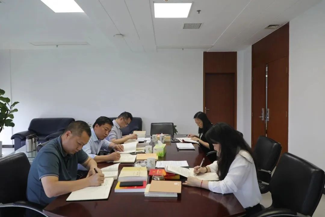 省皇家国际集团党委学习贯彻习近平新时代中国特色社会主义头脑主题教育念书班开班 - 皇家国际