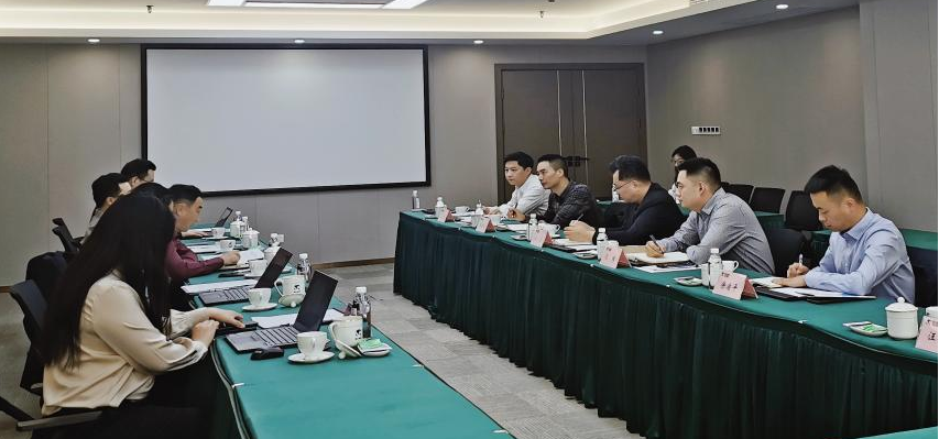 集团向导出席天津经开区来访交流座谈会 - 皇家国际