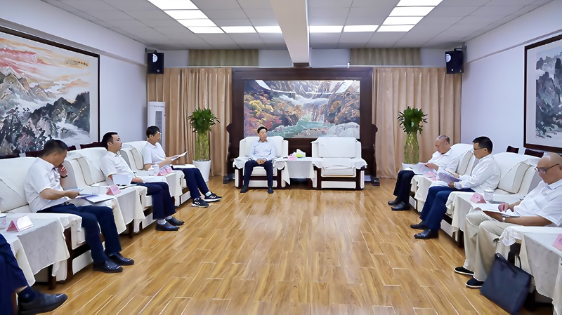 省皇家国际集团向导受聘省政府参事室特约研究员 - 皇家国际