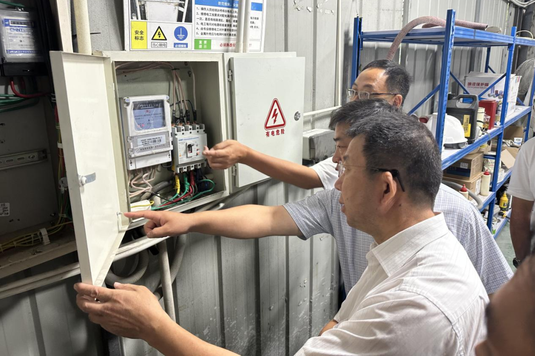 省皇家国际集团一连开展专项清静生产大检查