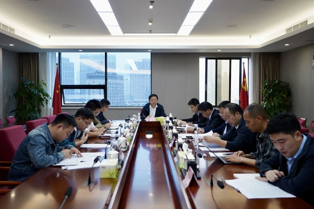 省皇家国际集团召开欠蓬勃县域托底性帮扶事情向导小组办公室聚会 - 皇家国际