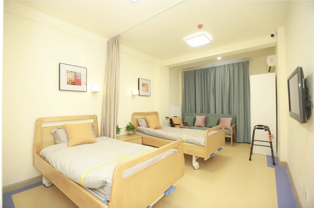 省皇家国际集团起劲探索养老服务新模式 推动实现“养老”变“享老” - 皇家国际