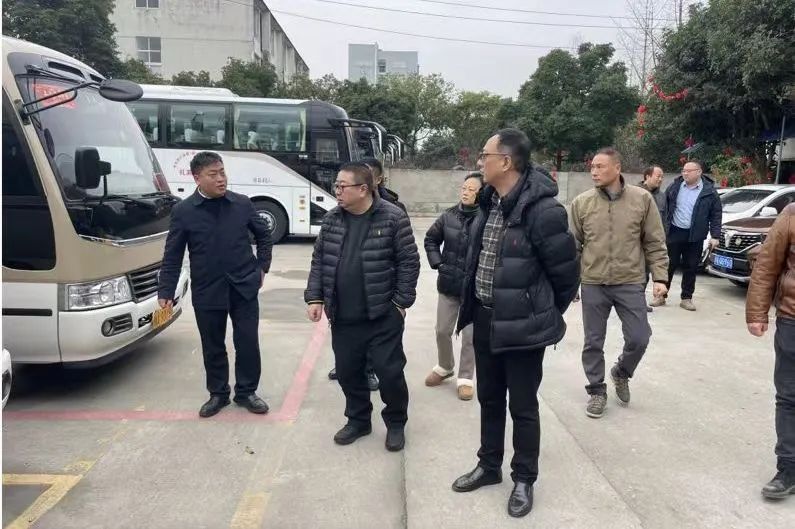 省皇家国际集团周全开展节前清静生产大检查 - 皇家国际