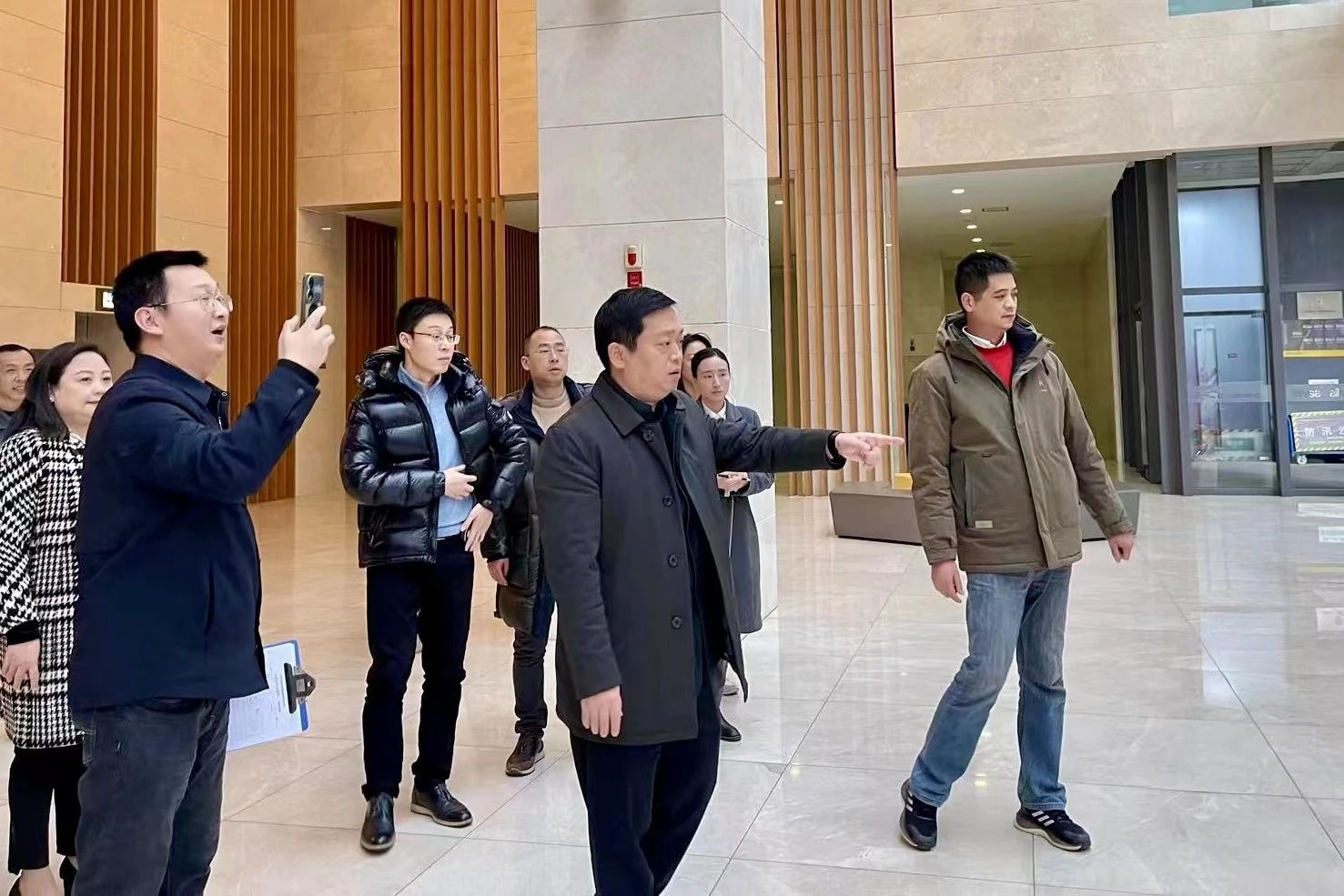 省皇家国际集团周全开展节前清静生产大检查 - 皇家国际