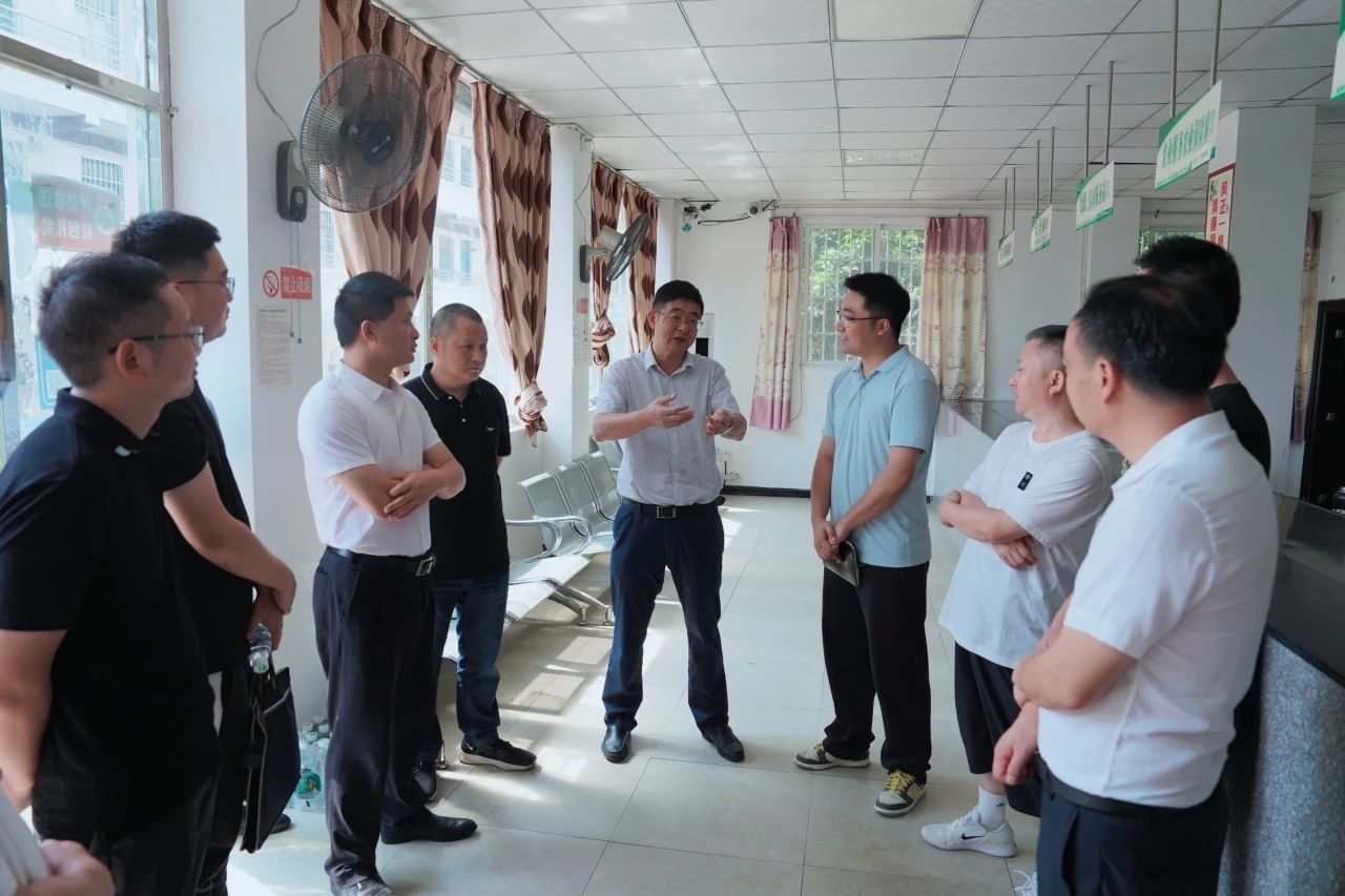 许东明赴南充市嘉陵区、巴中市通江县调研督导定点帮扶和托底性帮扶事情 - 皇家国际