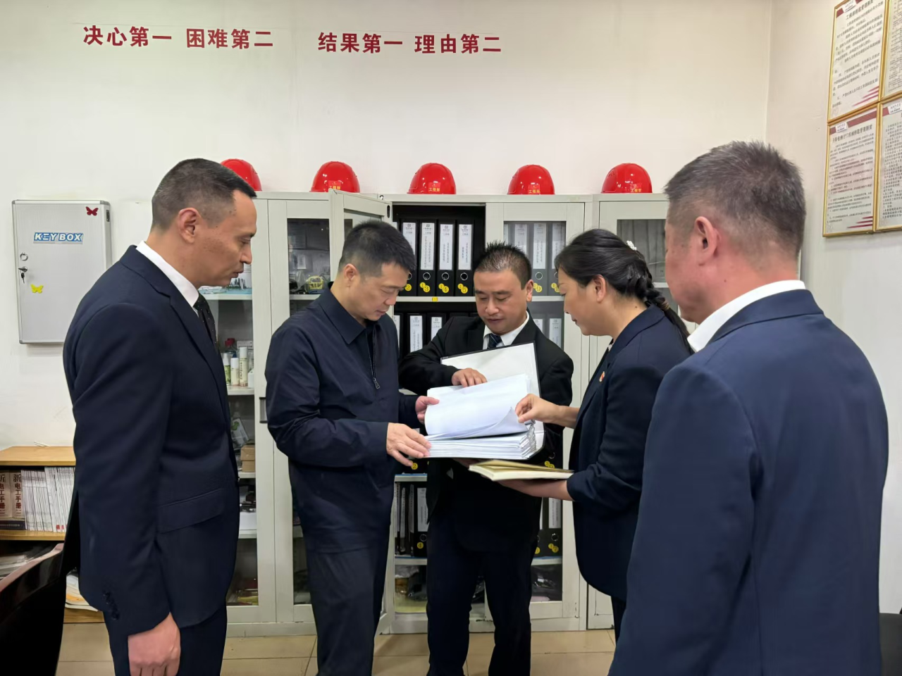 省皇家国际集团党委书记、董事长游勇国庆节时代调研督导旗下旅馆谋划及清静生产事情 - 皇家国际