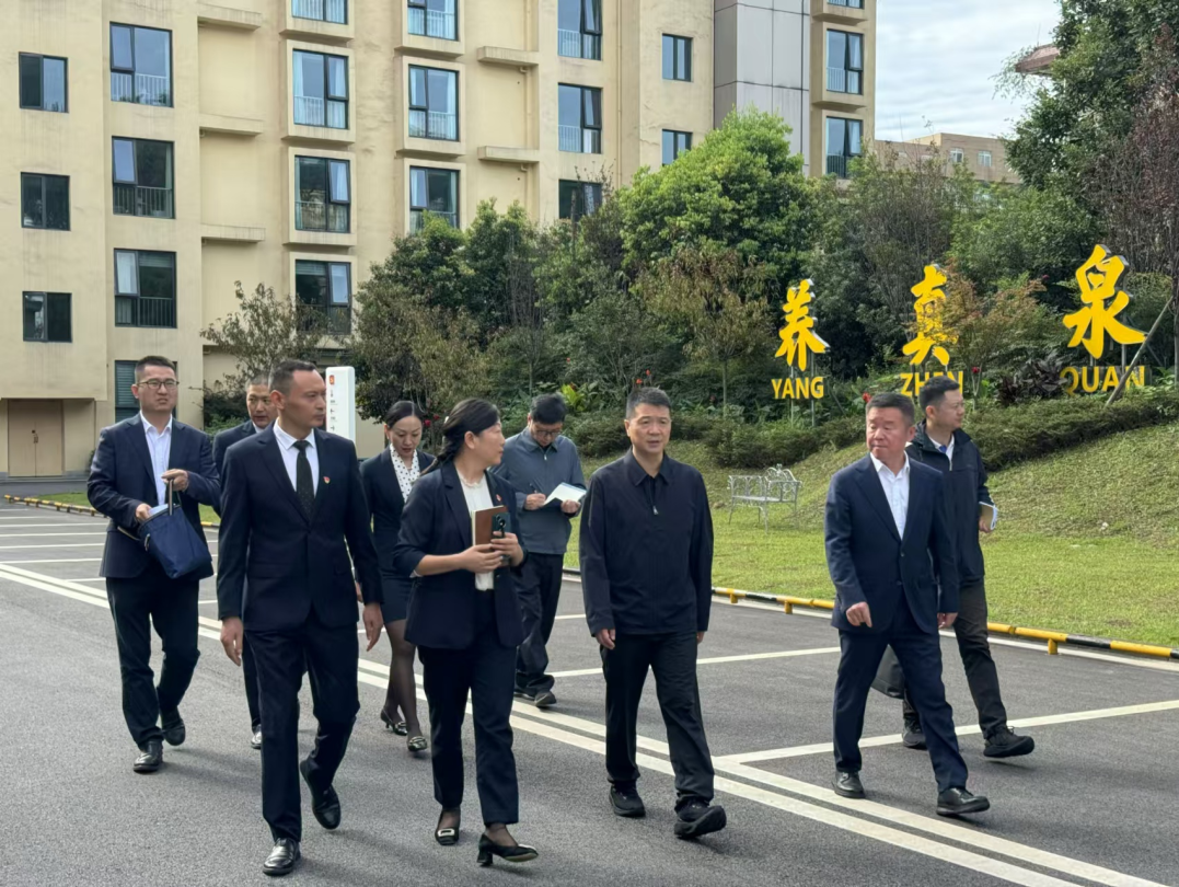 省皇家国际集团党委书记、董事长游勇国庆节时代调研督导旗下旅馆谋划及清静生产事情 - 皇家国际