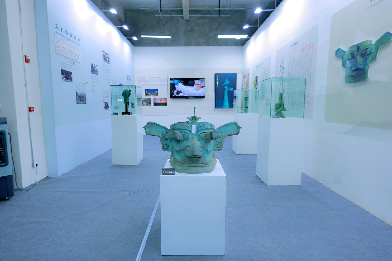 天府国际动漫城开街仪式暨第35届银河奖颁奖礼圆满举行 - 皇家国际