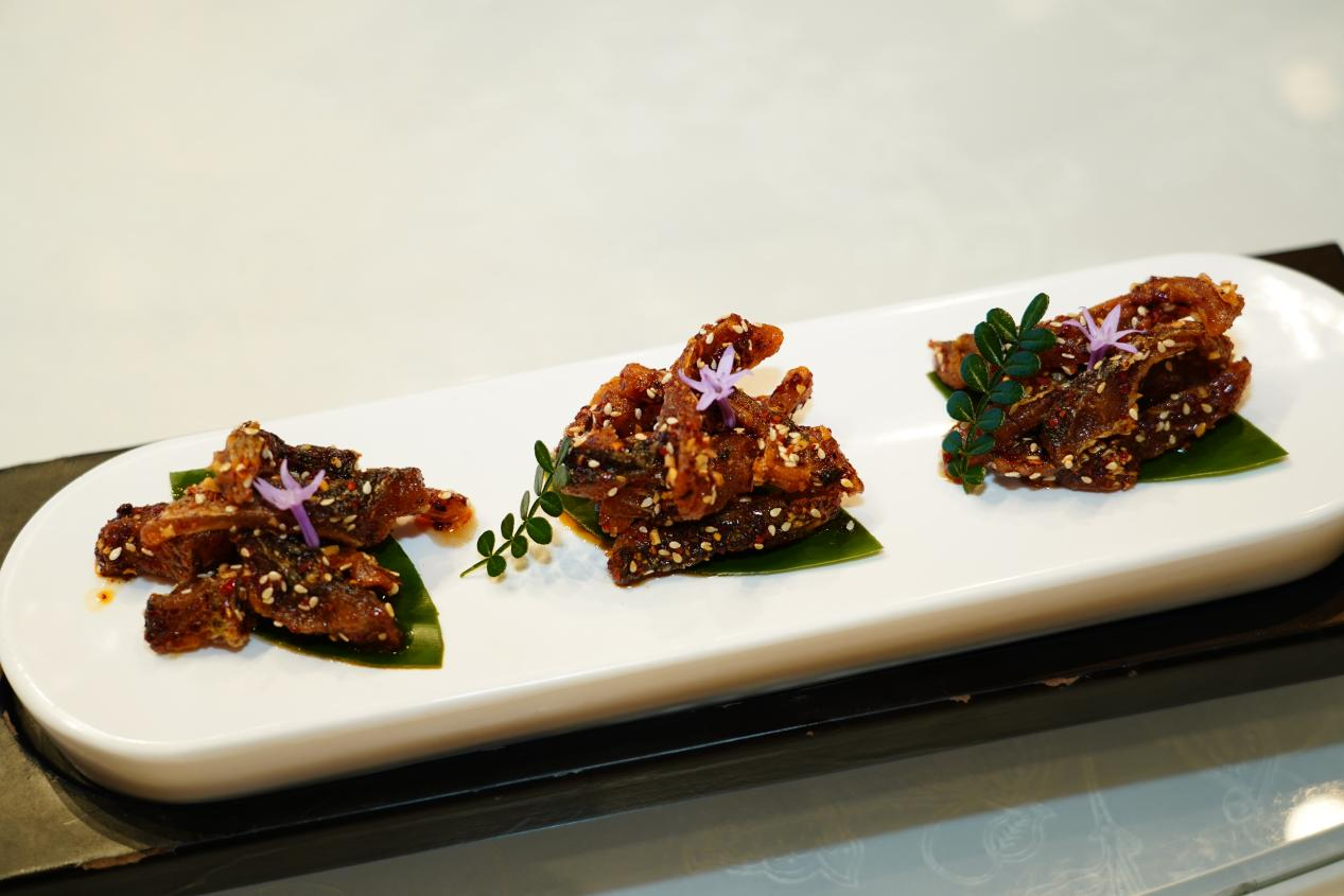 精准帮扶显效果 凝心聚力促生长——“通江宴”菜谱移交仪式圆满举行 - 皇家国际