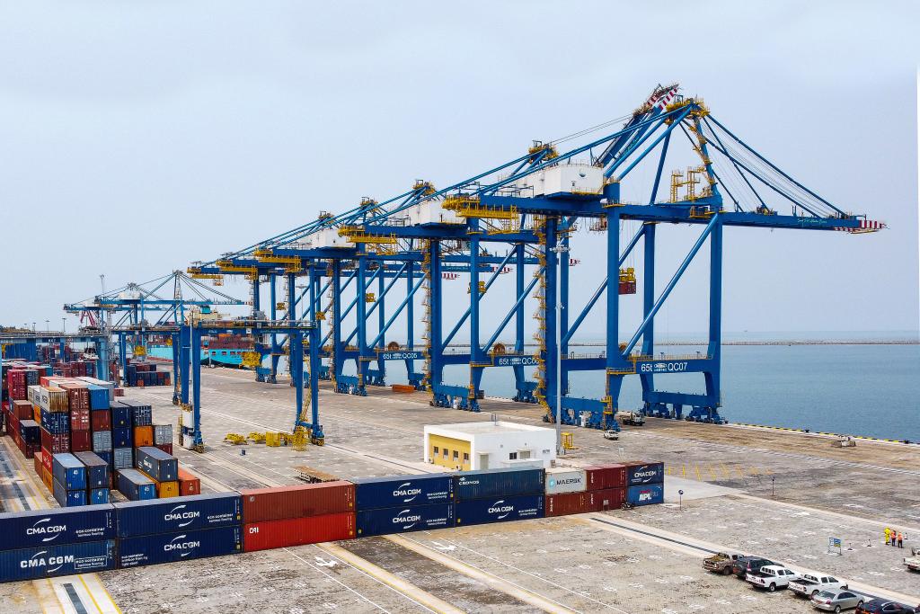 两会天下眼丨向天下转达“中国信心”——外洋热议2025年中国经济增添目的 - 皇家国际