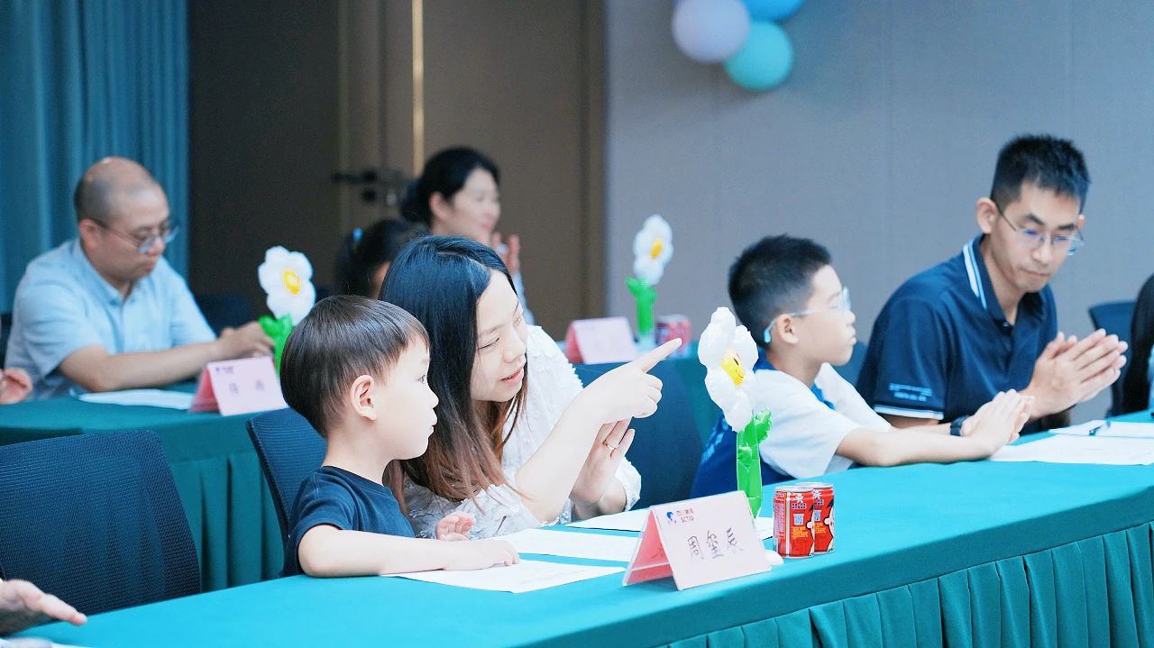 四川省皇家国际集团“优美童年·逍遥相伴”暑期生长营暖心开班！ - 皇家国际