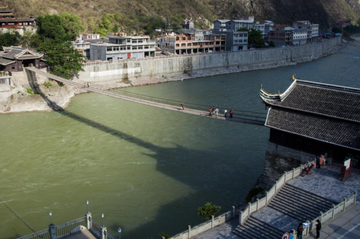 四川皇家国际集团旗下四川景区生长集团揭牌建设! - 皇家国际
